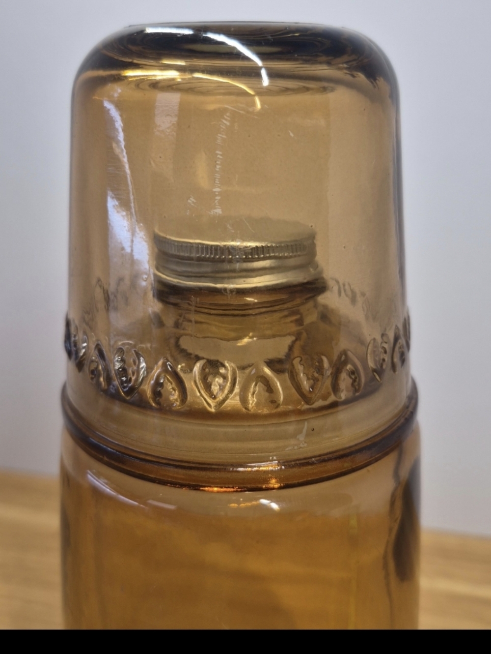 Vintage Amber Stained Glass Bedside Tumble-Up Heart Vine Carafe Set - Picture 11 of 11